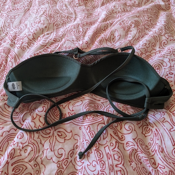 Green mesh strappy bikini - Picture 3 of 9